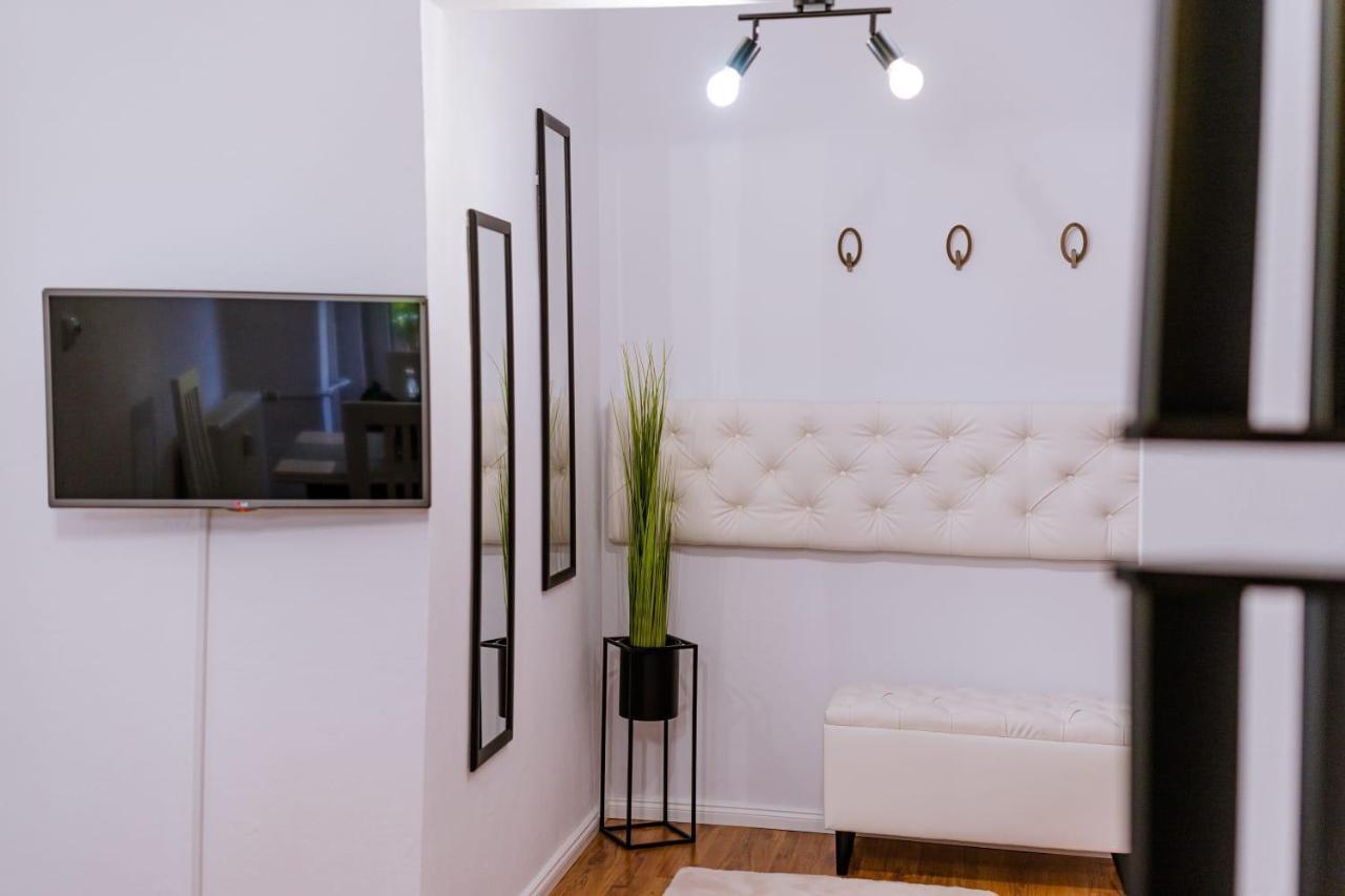 Eunice Apartament Oradea Exterior photo